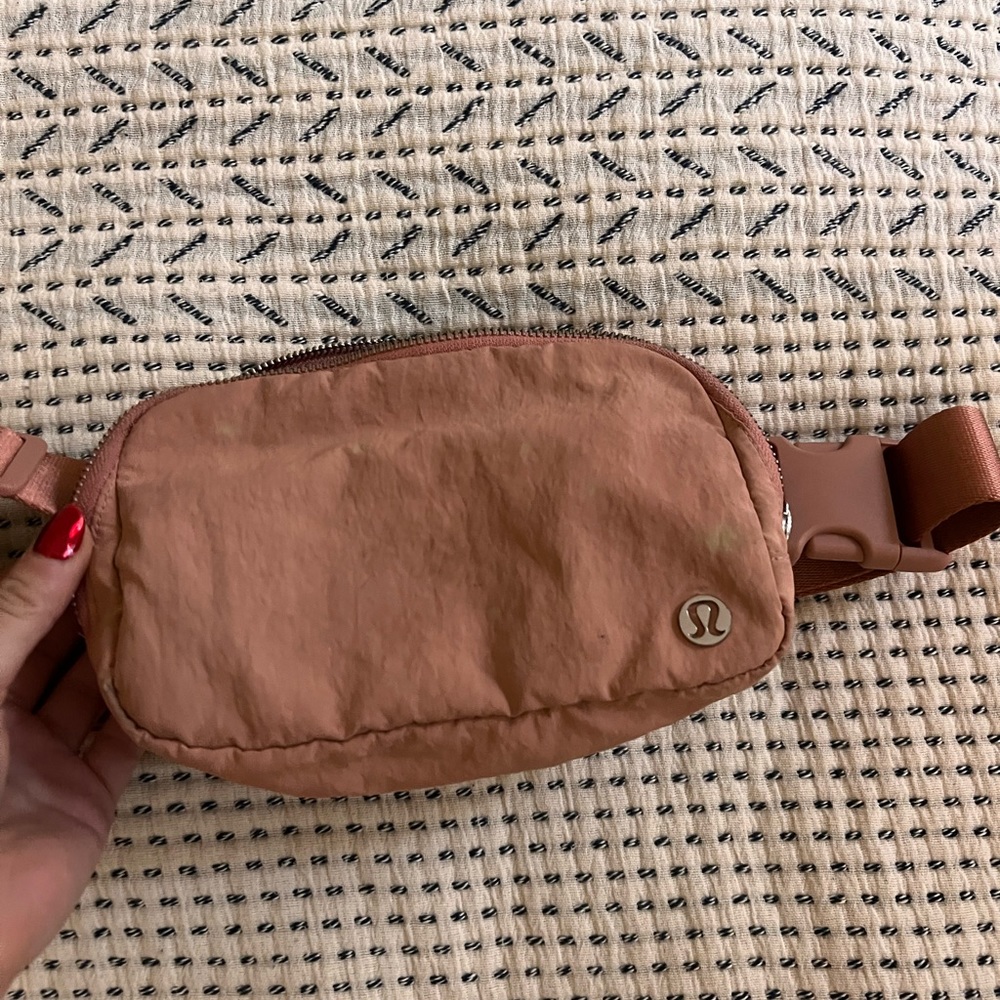 Lululemon Belt Bag